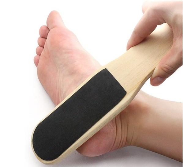 PALETA PARA PIES MANGO PLASTICO PEDICURE G 0D